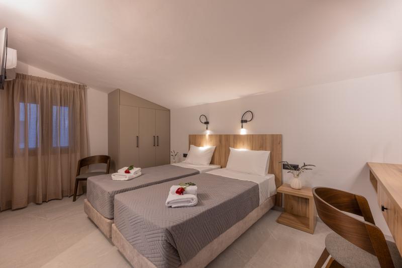 Villa Terra - Bedroom Attic