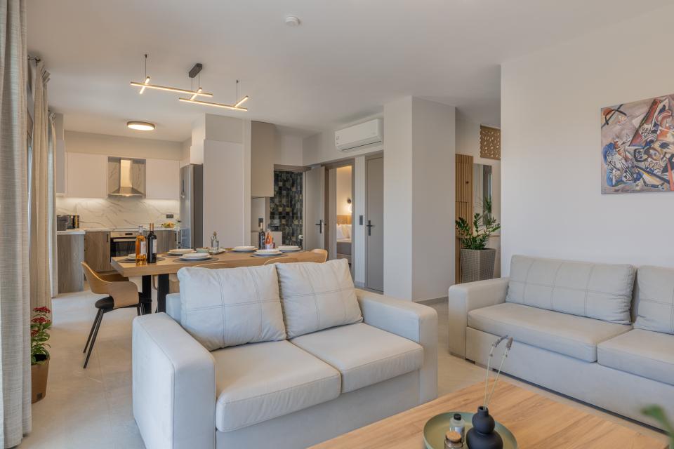 Villa Terra - Living & Dining room 