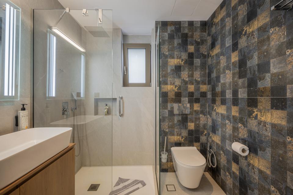 Villa Terra - Bathroom Ground Floor