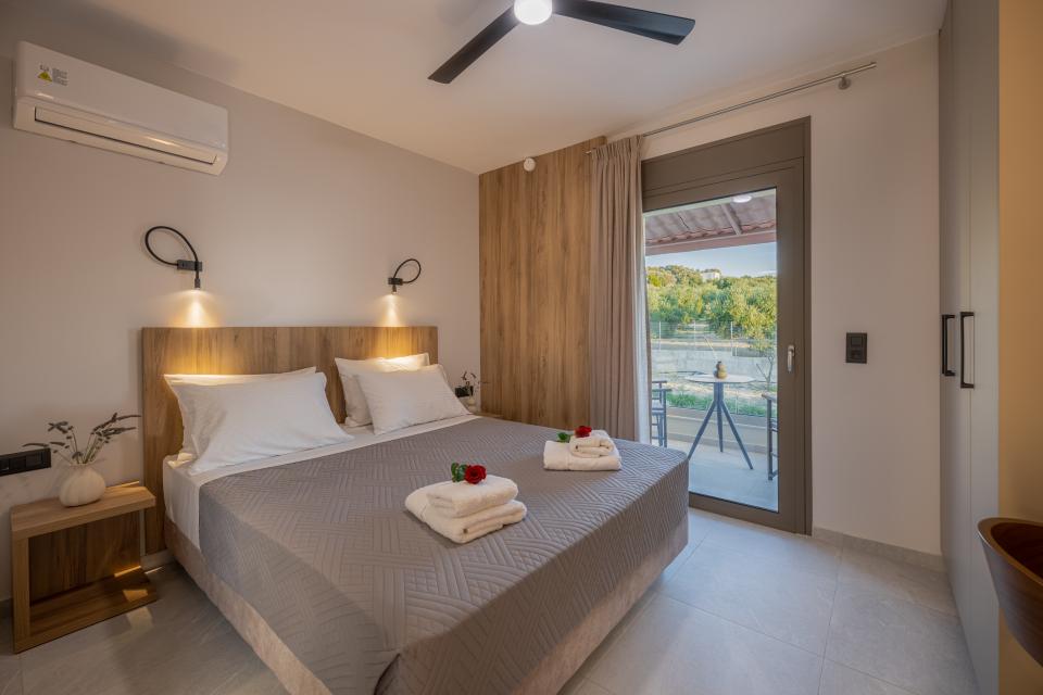 Villa Terra - Bedroom 1, First Floor
