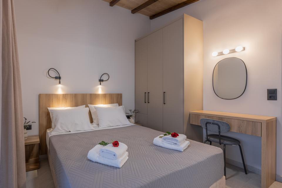 Villa Terra - Bedroom 2, First Floor